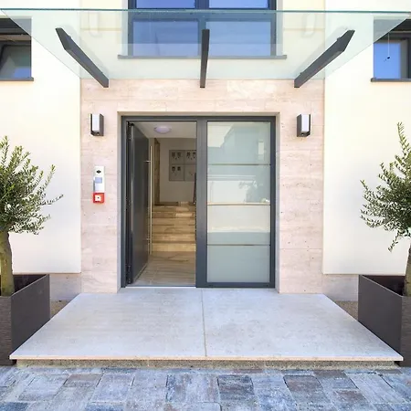 Apartment Sabic By The Sea