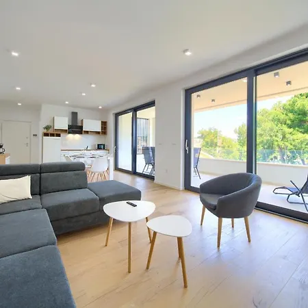 Apartment Sabic By The Sea