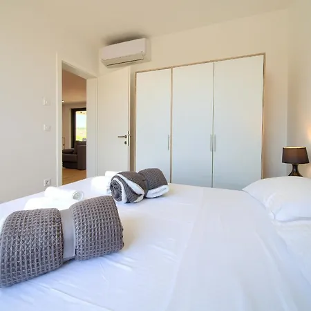 Sabic By The Sea Apartament Krk Town