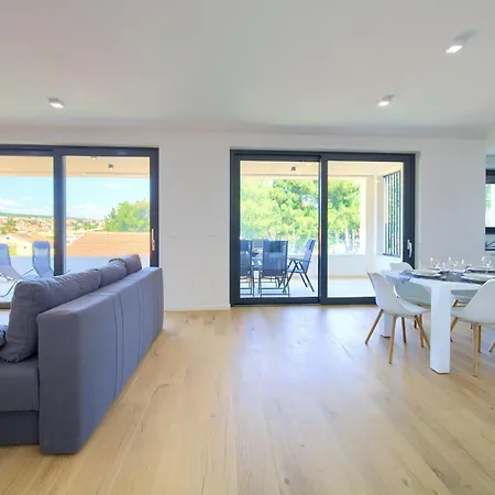 Apartament Sabic By The Sea *