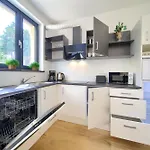 Apartment Sabic By The Sea